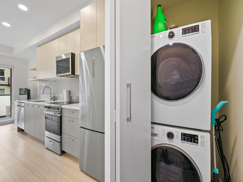 Listing Image for R3057955