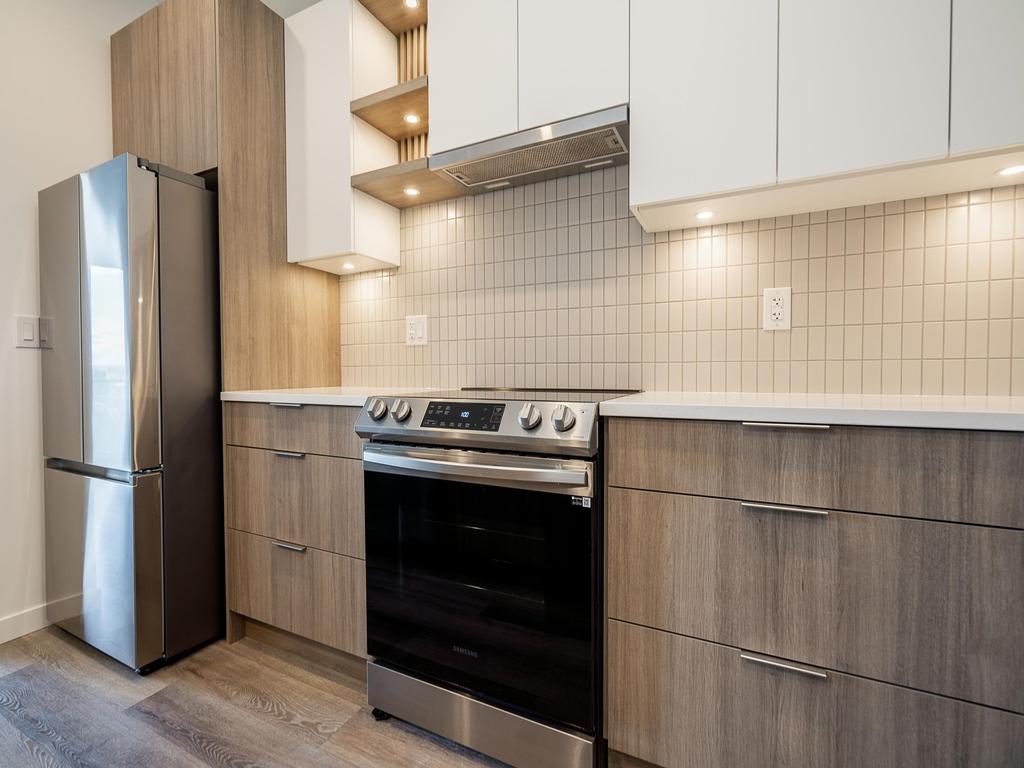 Listing Image for R3058024