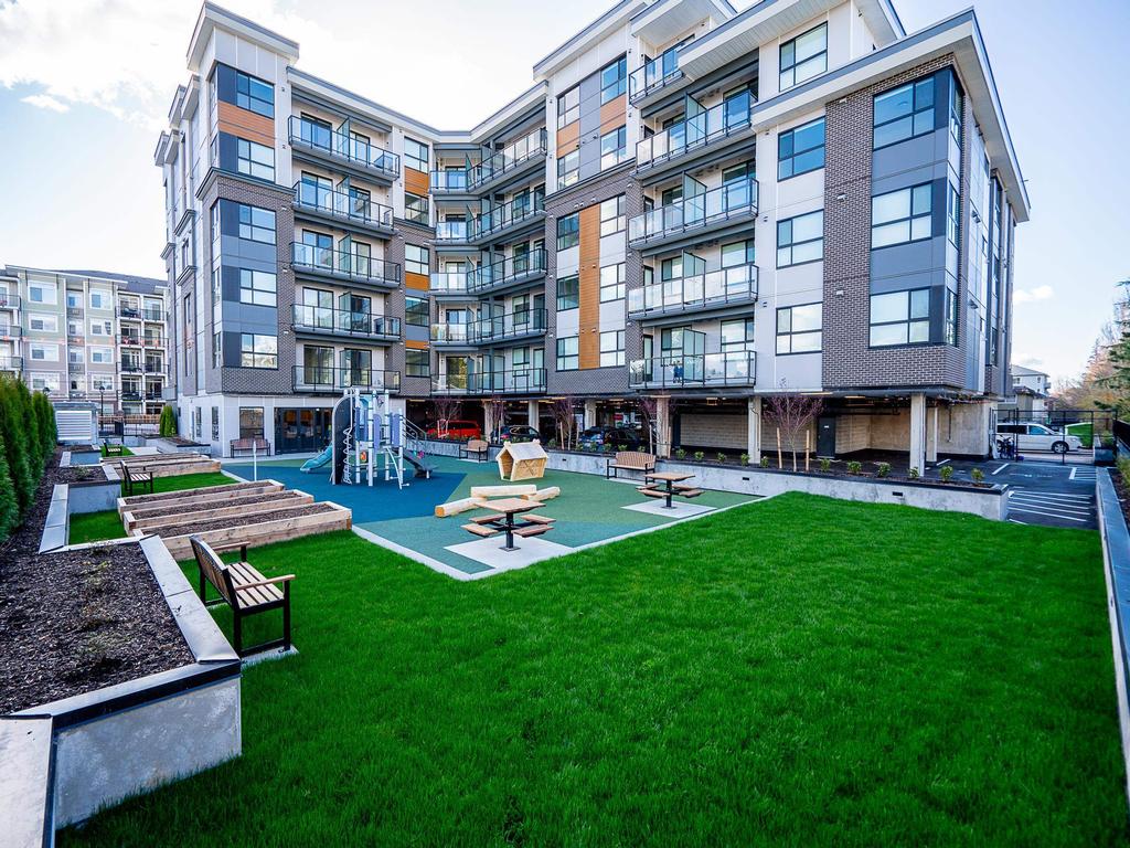 Listing Image for R3058024