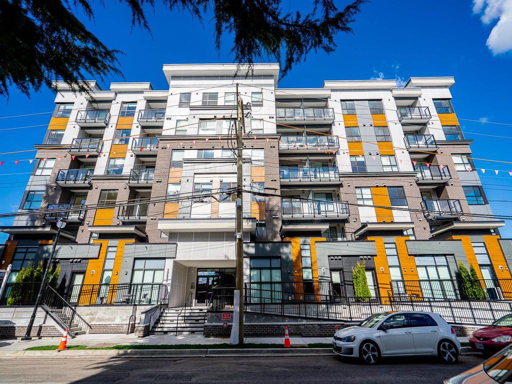 Listing Image for R3058024