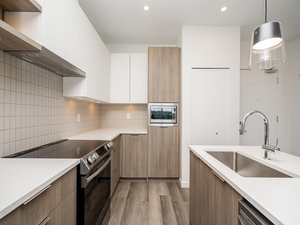 Listing Image for R3058024