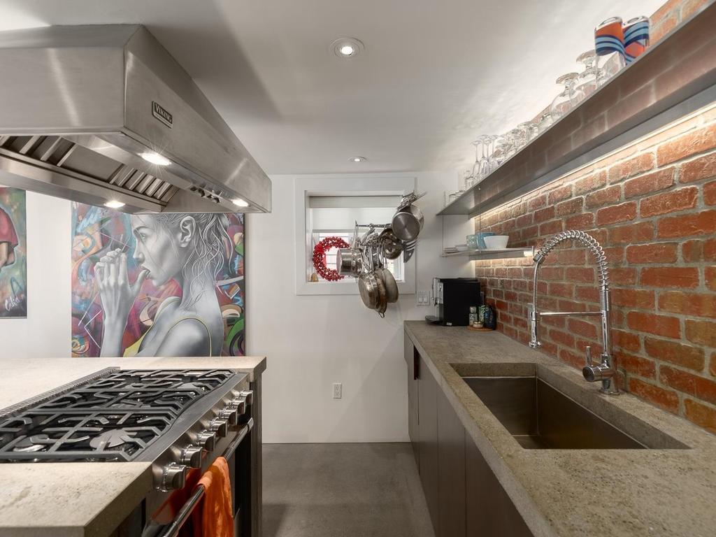 Listing Image for R3058199