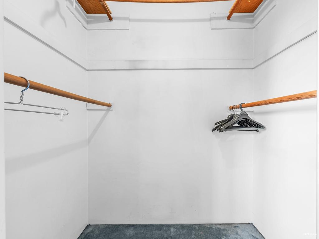 Listing Image for R3058359