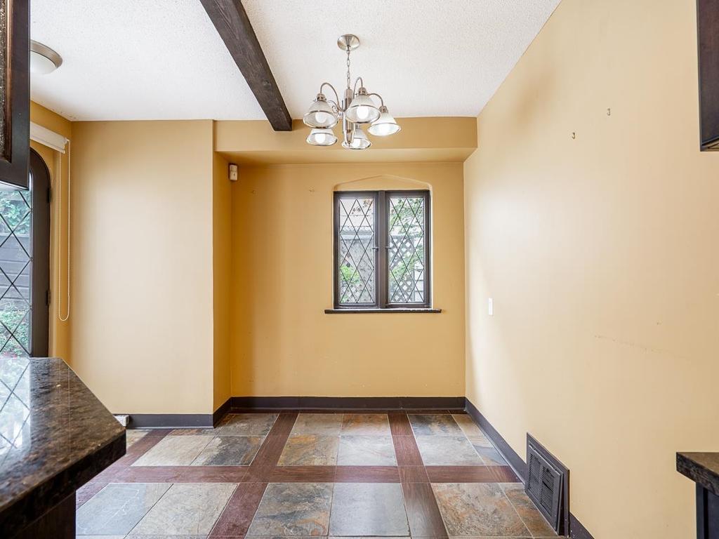 Listing Image for R3058582