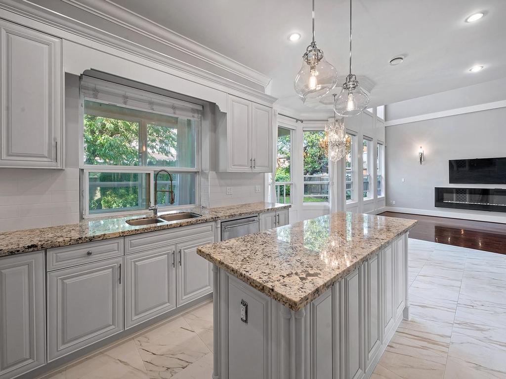 Listing Image for R3058789