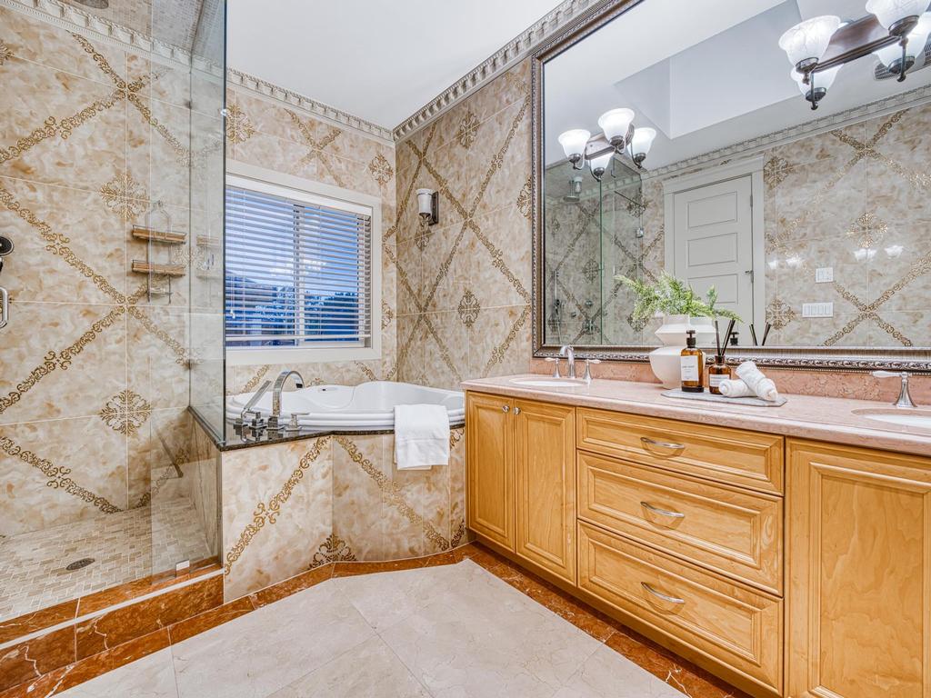 Listing Image for R3058799