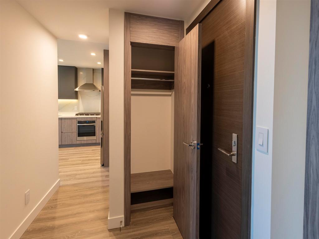 Listing Image for R3058879