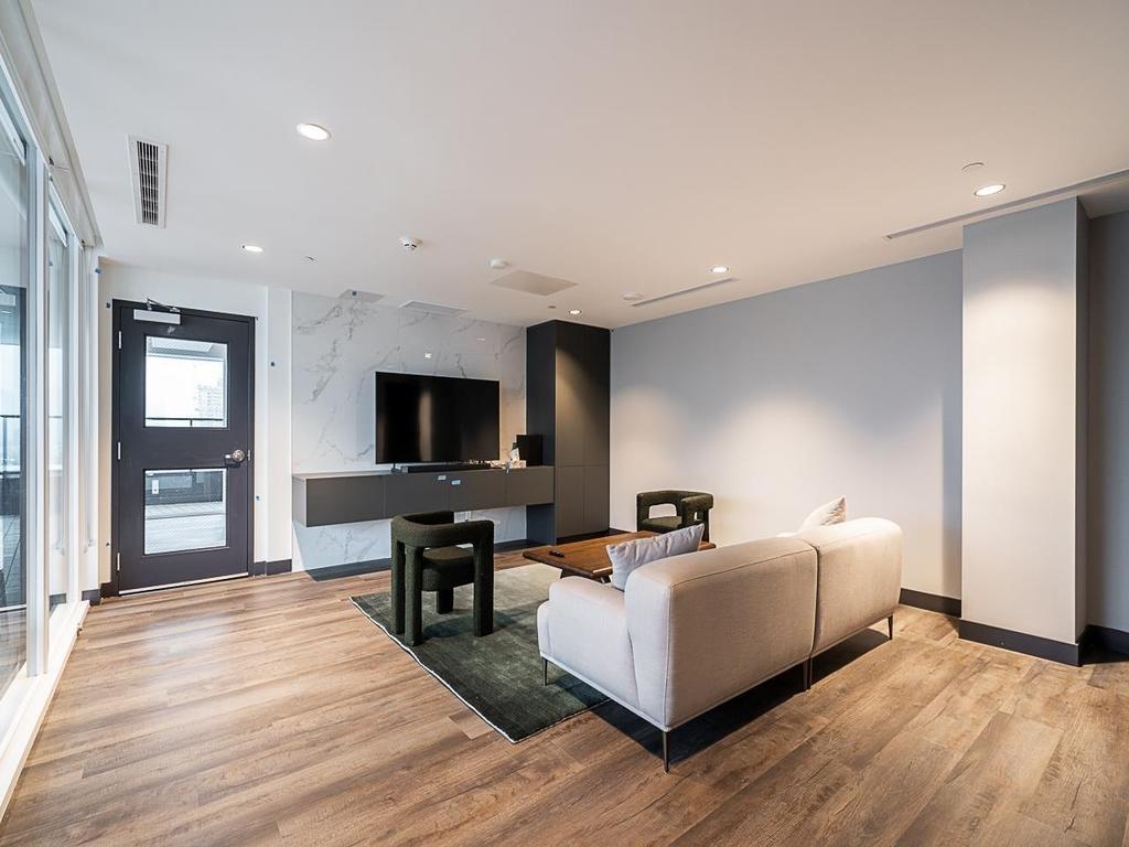 Listing Image for R3058879