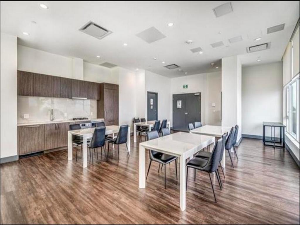 Listing Image for R3058982