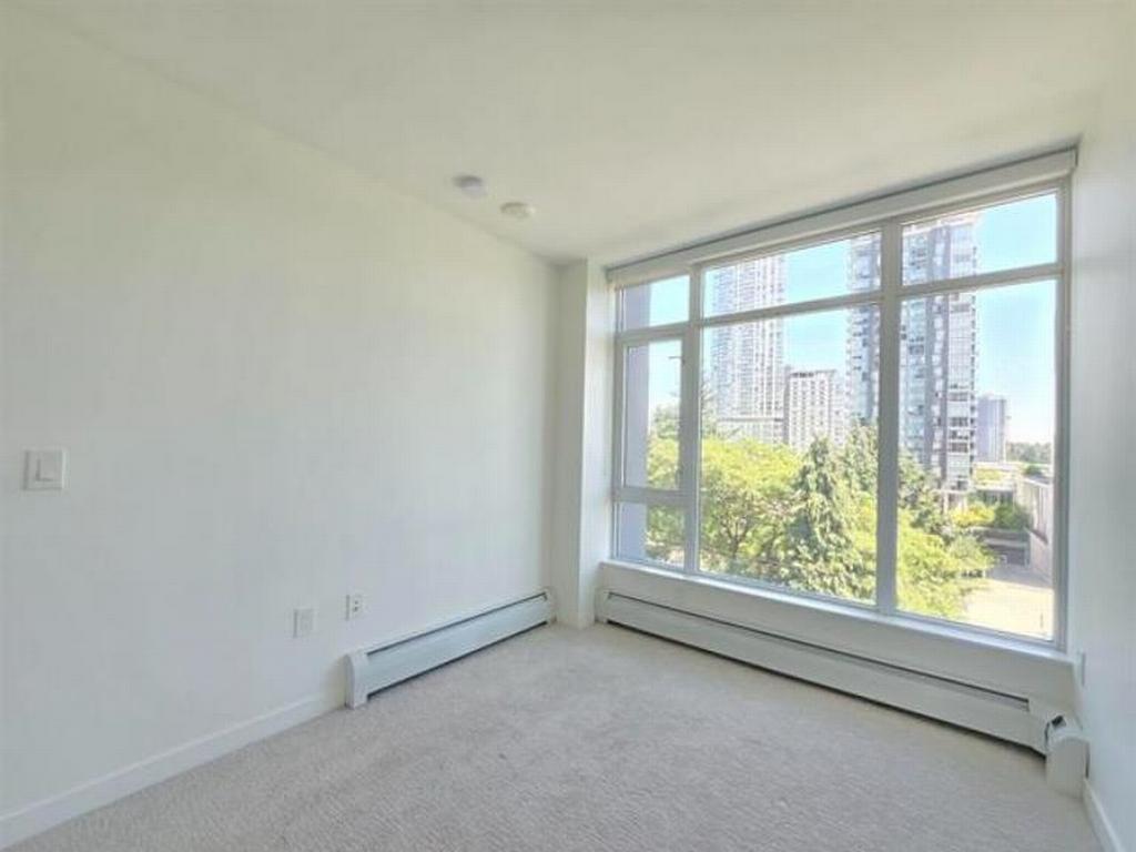 Listing Image for R3058982