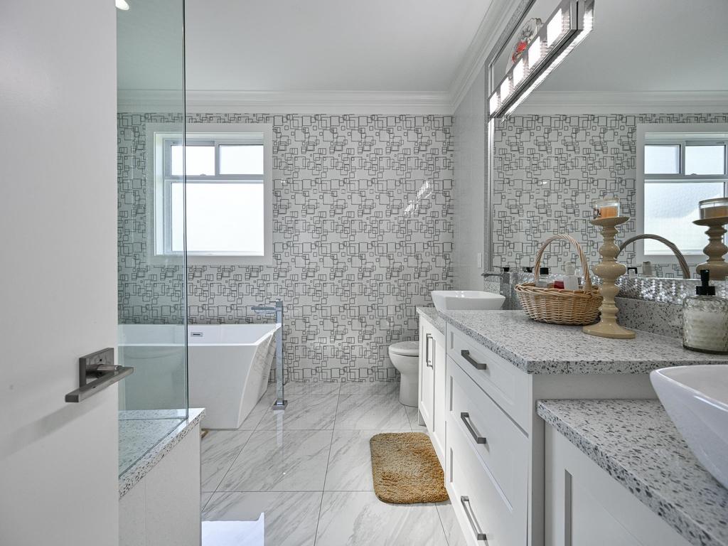 Listing Image for R3059872