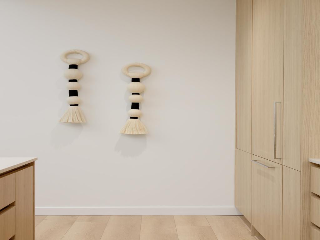 Listing Image for R3060119