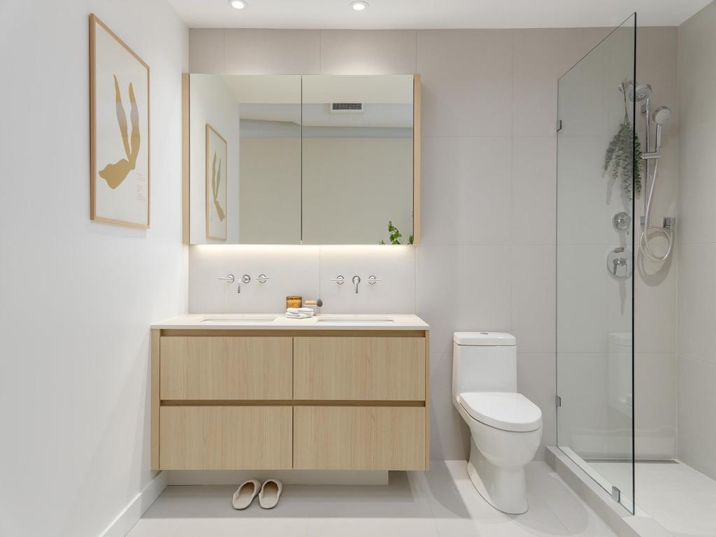 Listing Image for R3060119