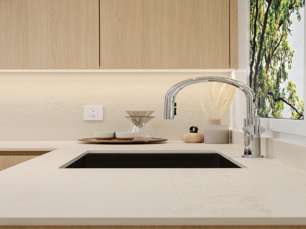 Listing Image for R3060119