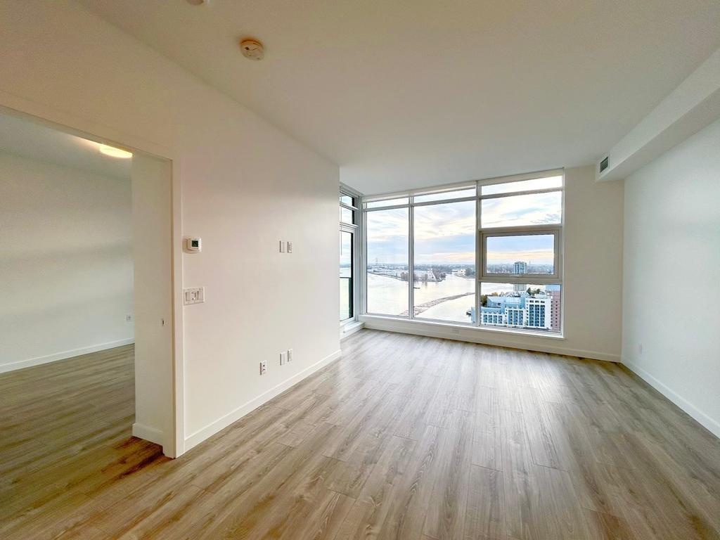 Listing Image for R3060130