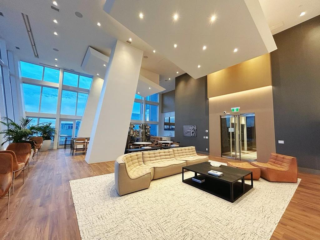 Listing Image for R3060130