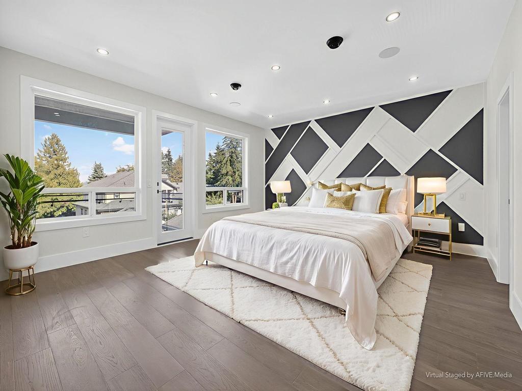 Listing Image for R3060161