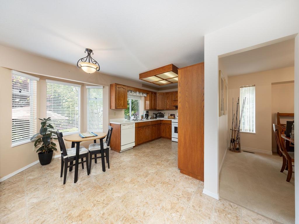 Listing Image for R3060273