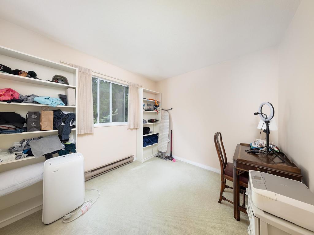 Listing Image for R3060273
