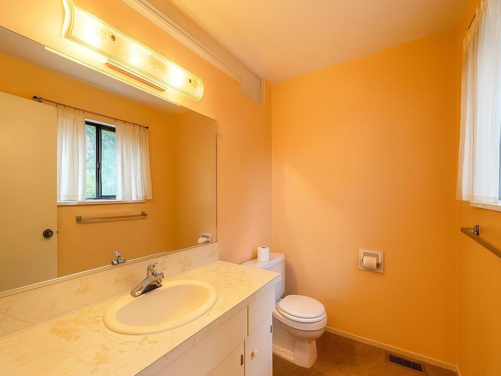 Listing Image for R3060383