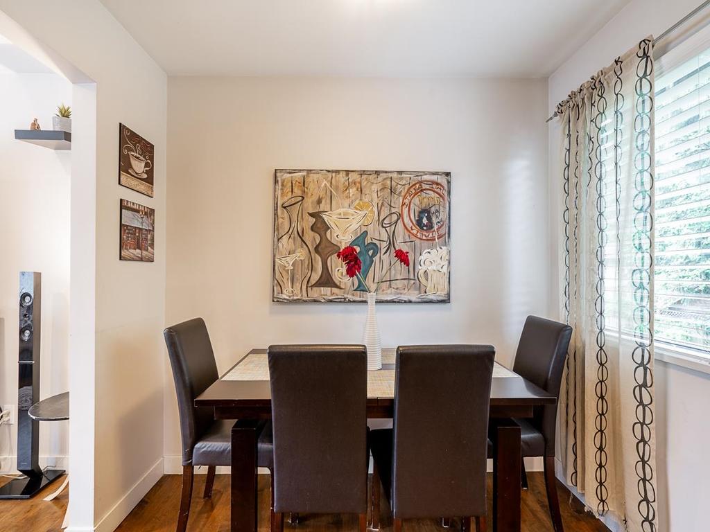 Listing Image for R3060399