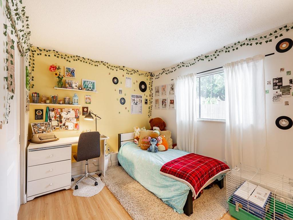 Listing Image for R3060399