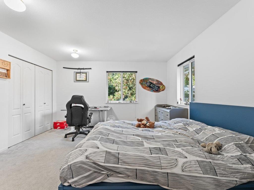 Listing Image for R3060432