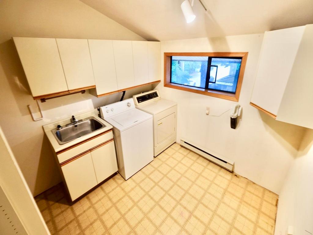 Listing Image for R3060471