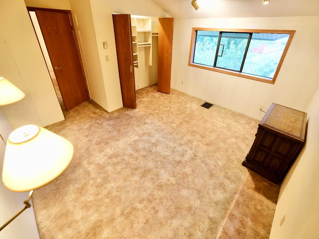 Listing Image for R3060471