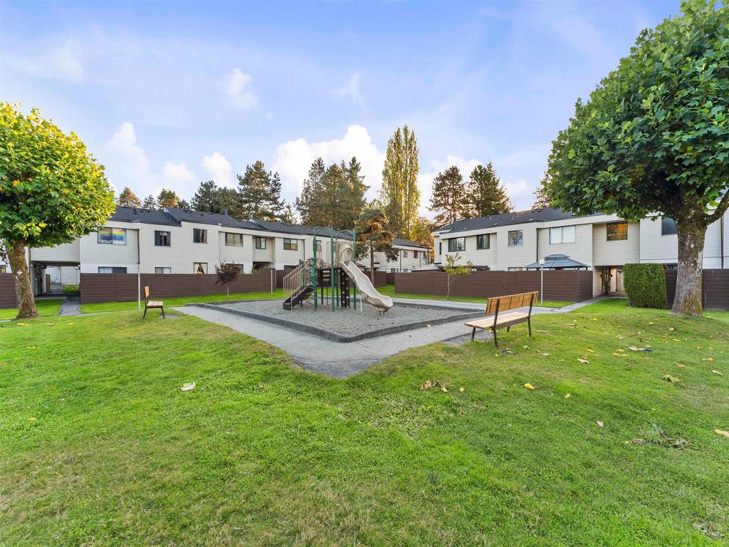 Listing Image for R3060546