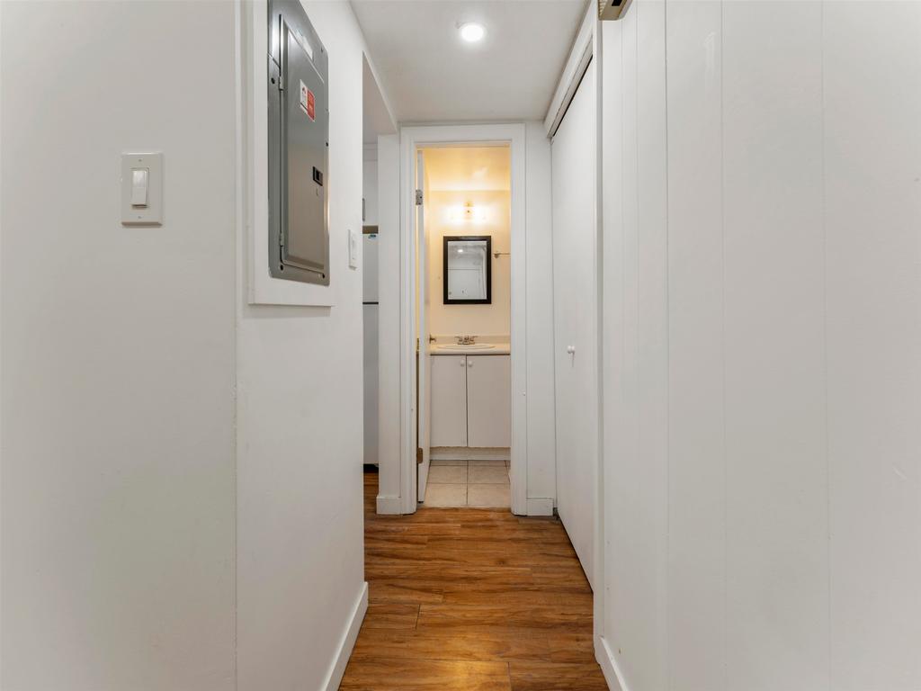 Listing Image for R3060546