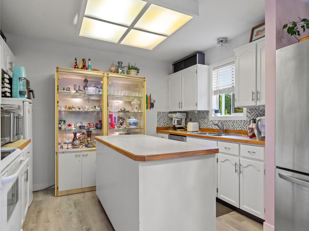 Listing Image for R3060667