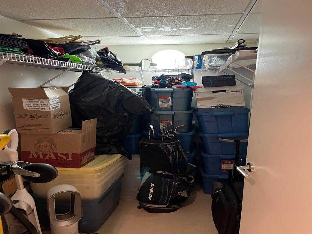 Listing Image for R3060699