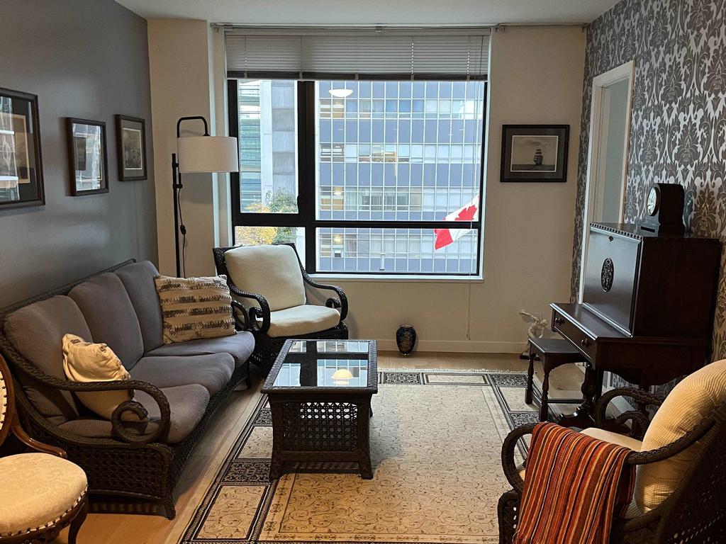 Listing Image for R3060699