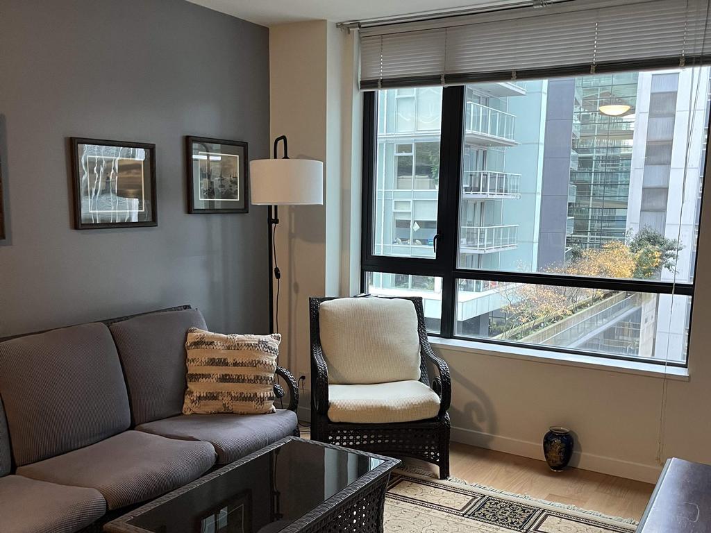 Listing Image for R3060699