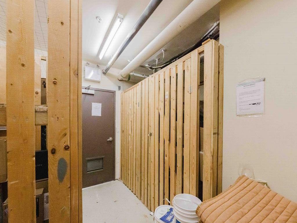 Listing Image for R3060721