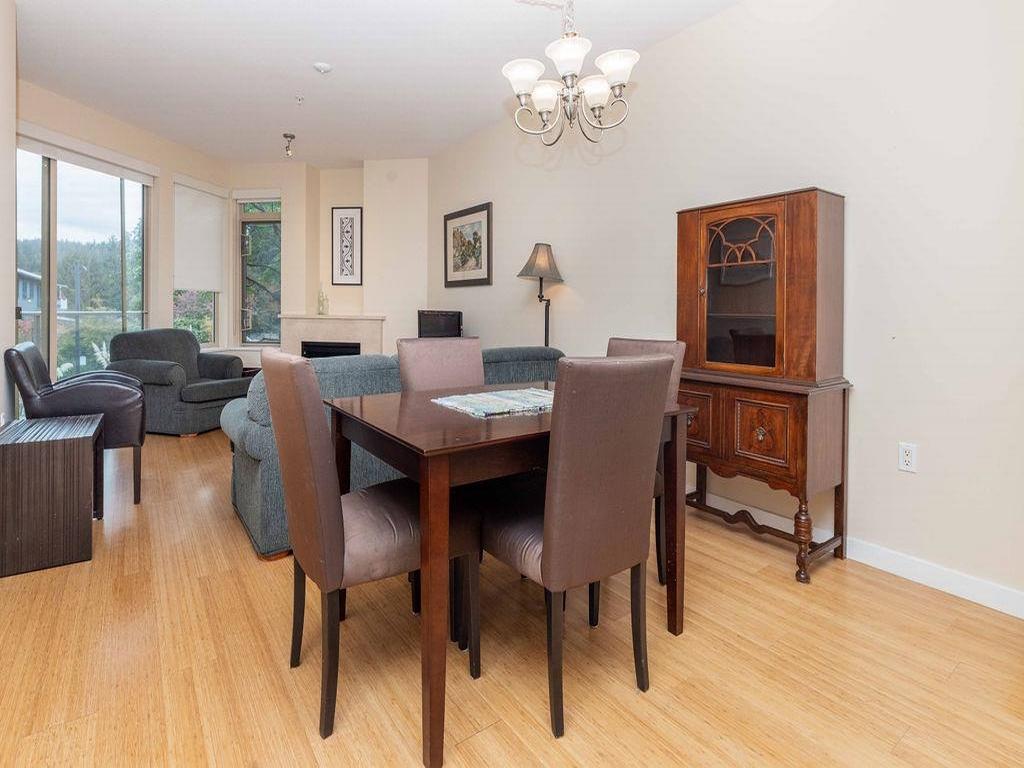 Listing Image for R3060721