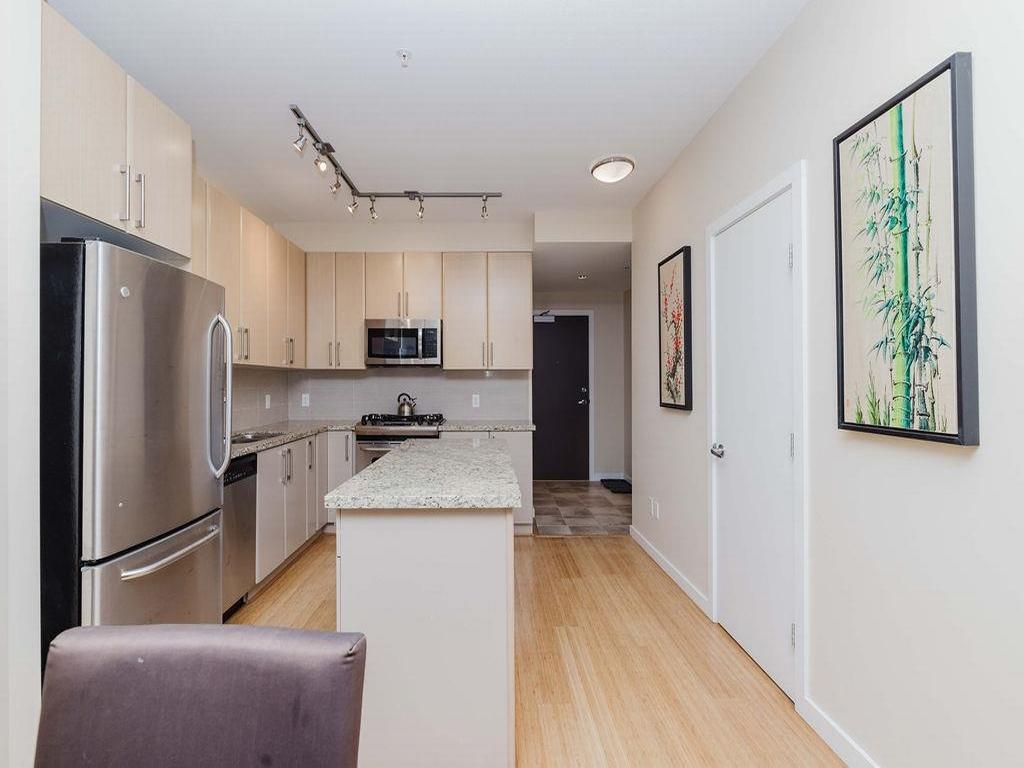 Listing Image for R3060721