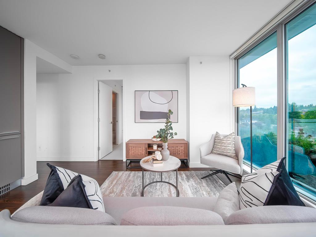 Listing Image for R3060759