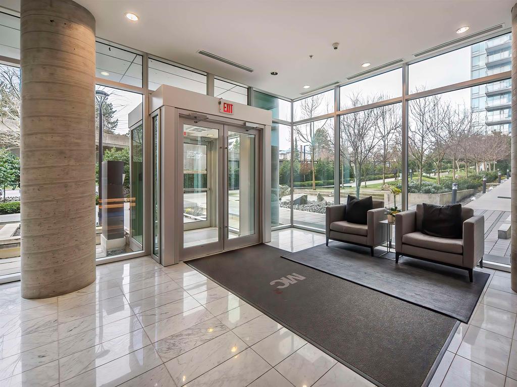 Listing Image for R3060759