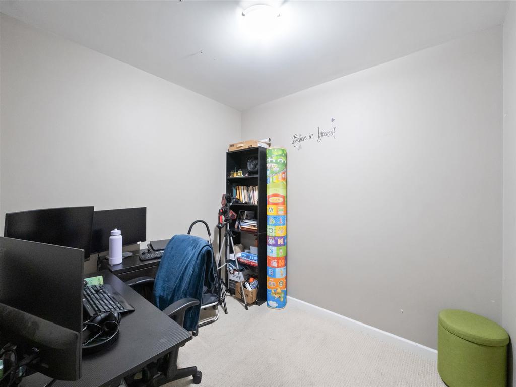 Listing Image for R3060924