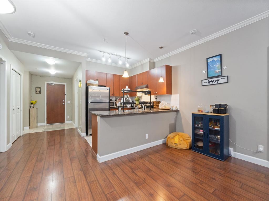 Listing Image for R3060924