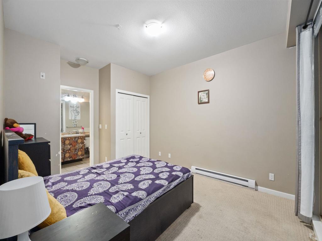 Listing Image for R3060924