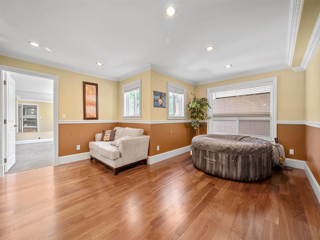 Listing Image for R3060927