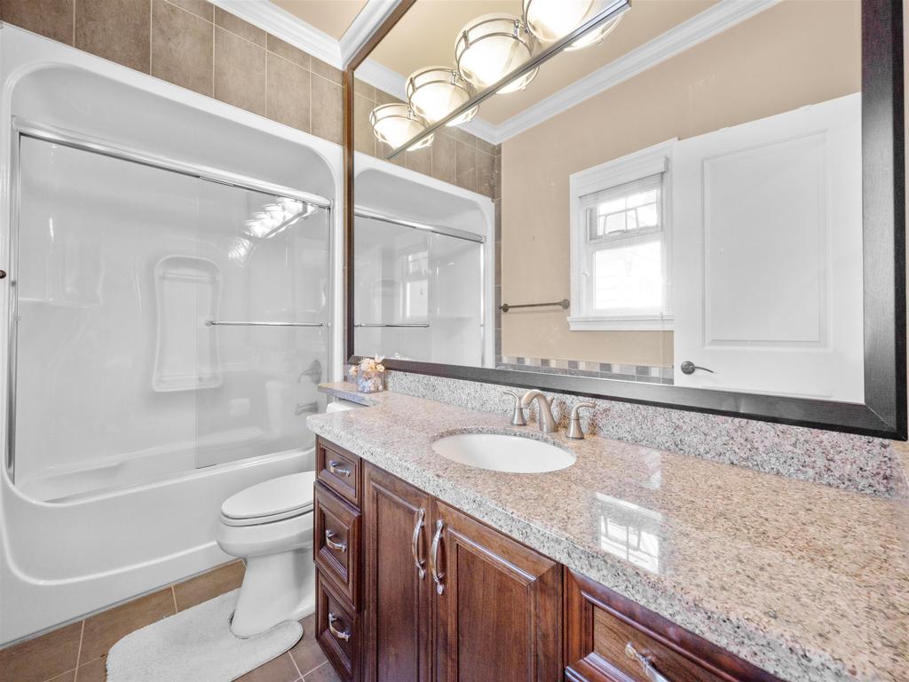 Listing Image for R3060927