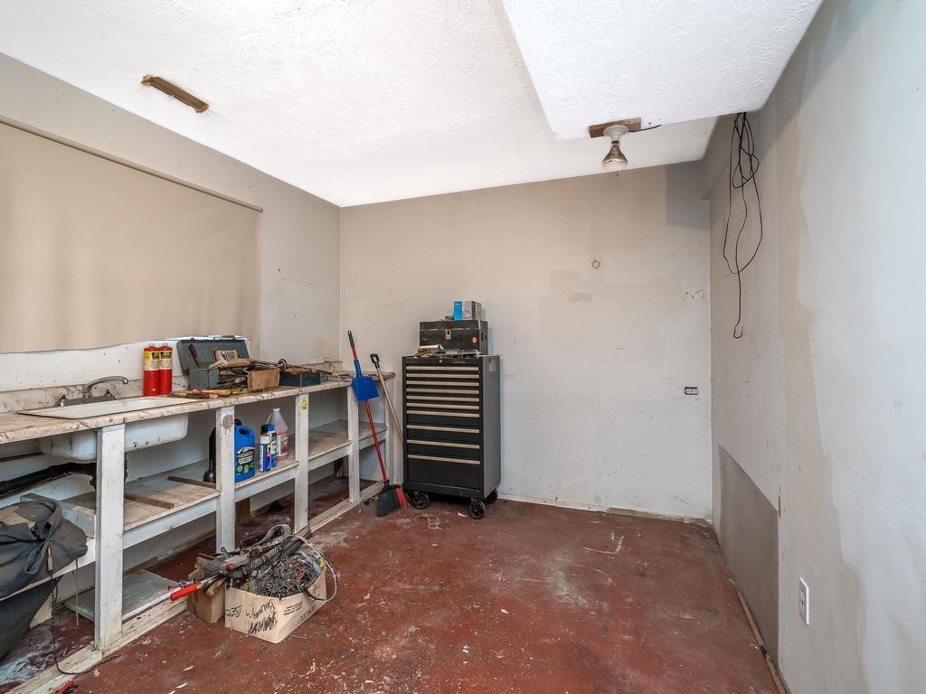 Listing Image for R3061096