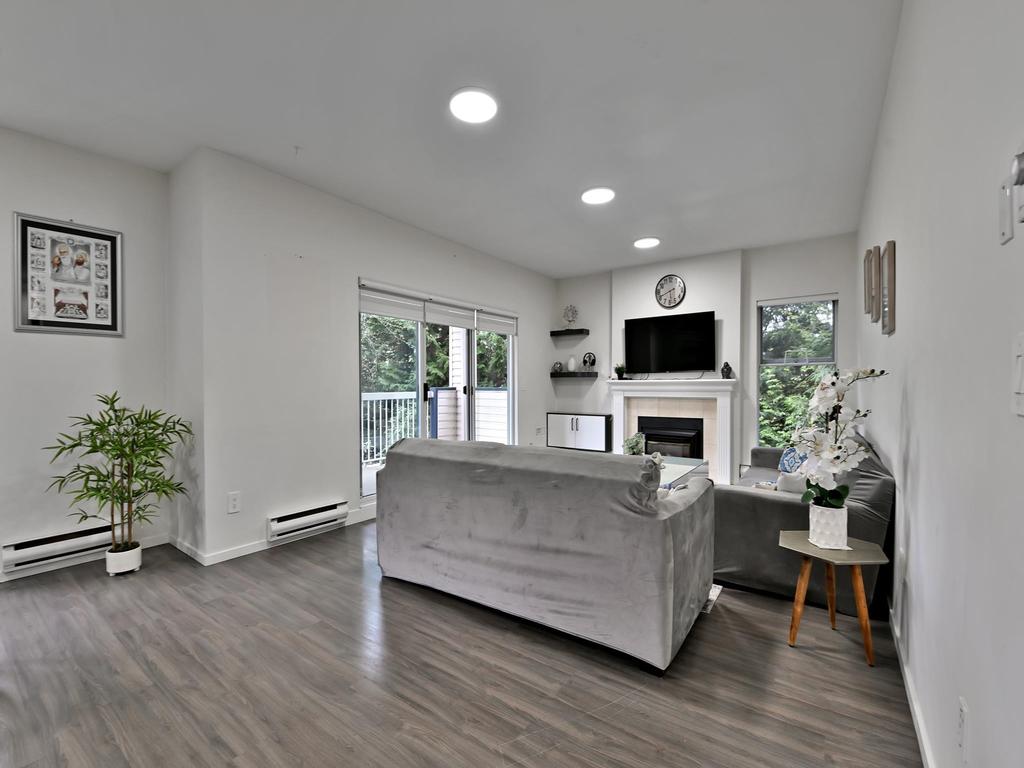 Listing Image for R3061099