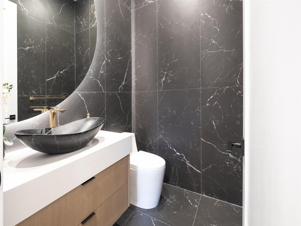 Listing Image for R3062420