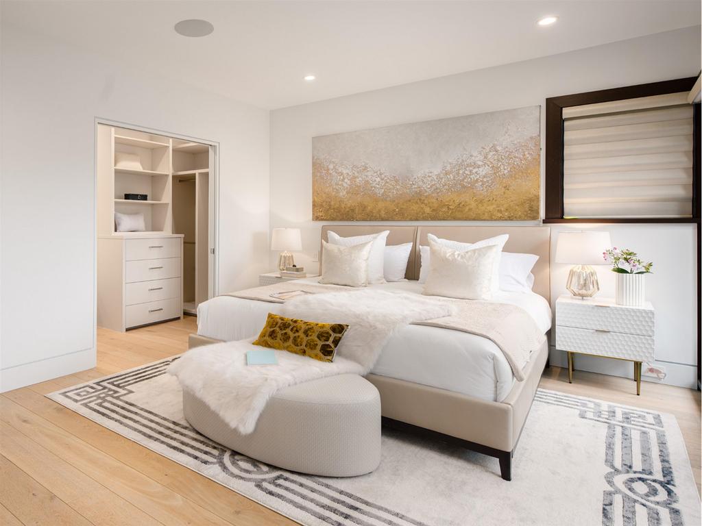 Listing Image for R3062438