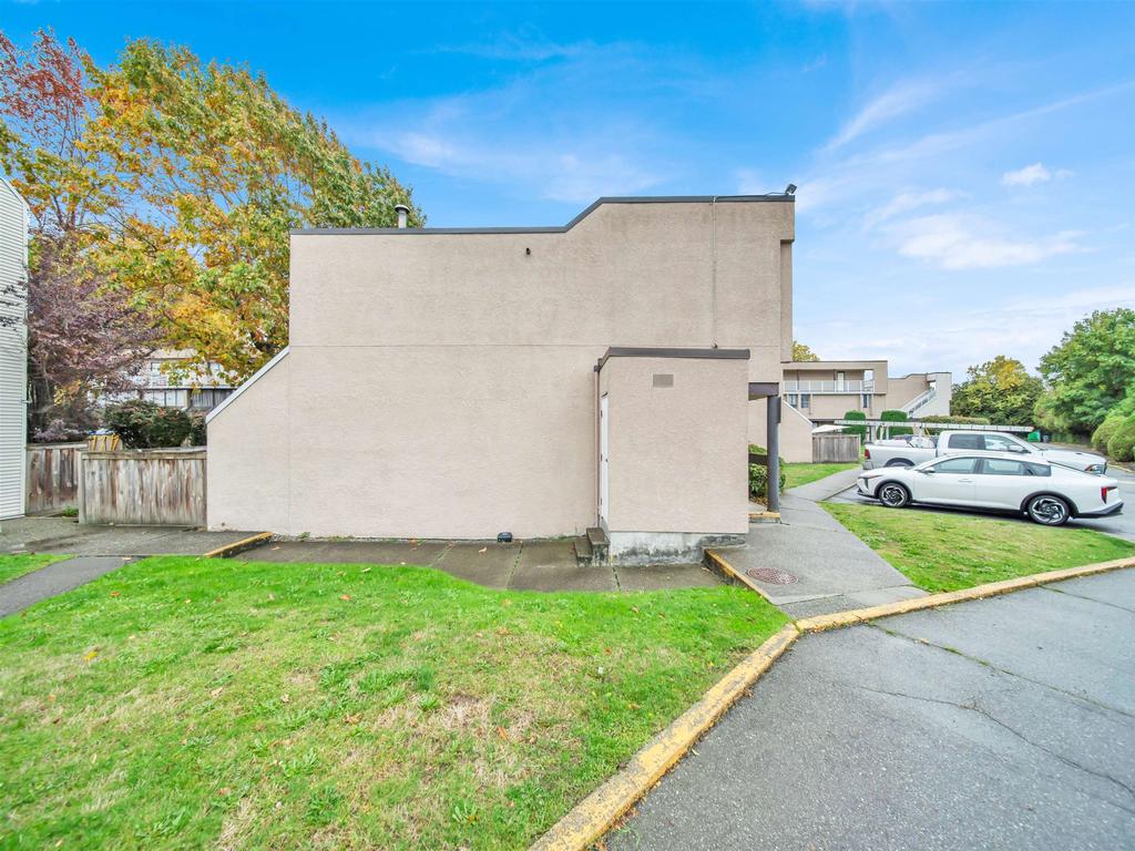 Listing Image for R3062855